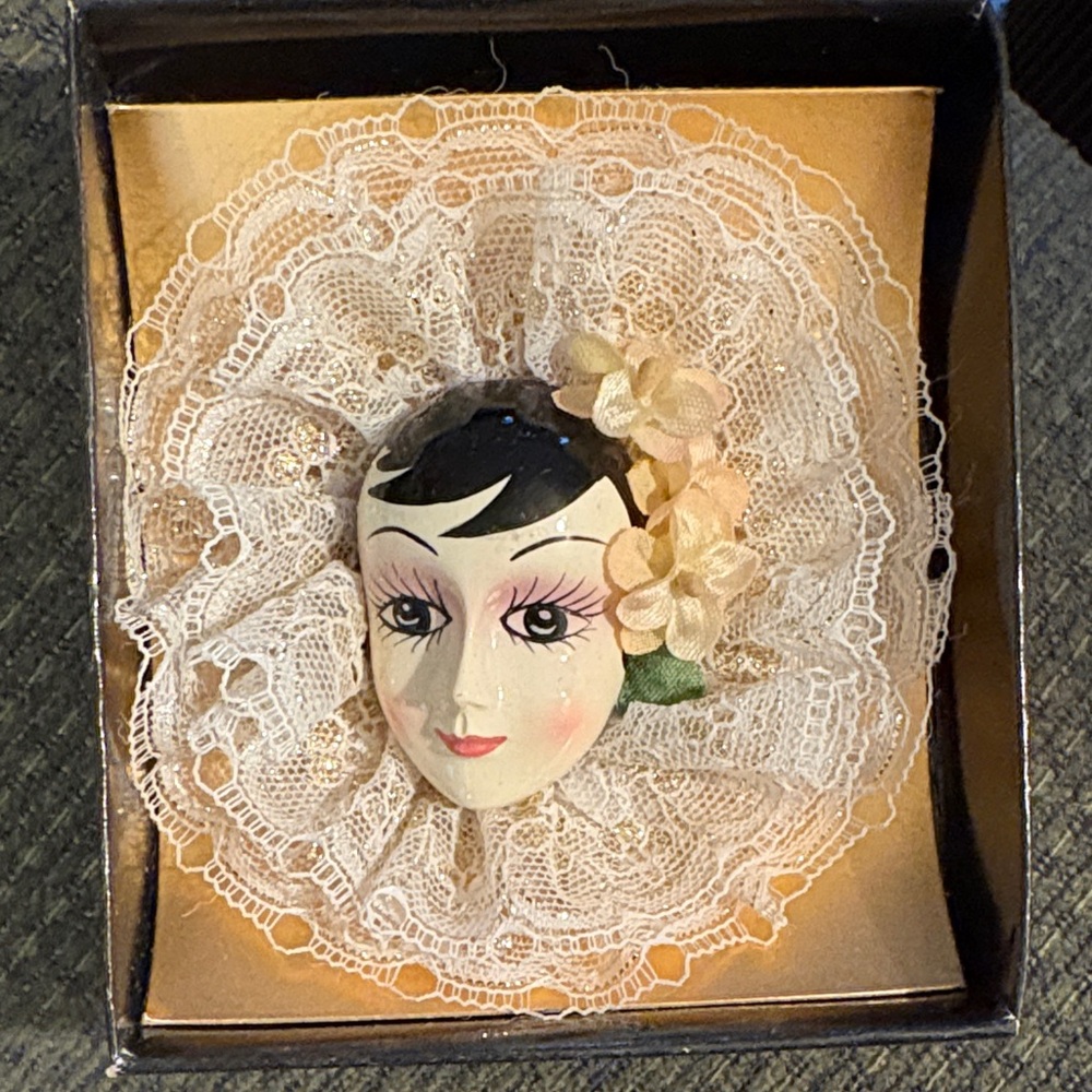 Vintage Brinn’s 1986 Glamour Girl Porcelain Doll Brooch